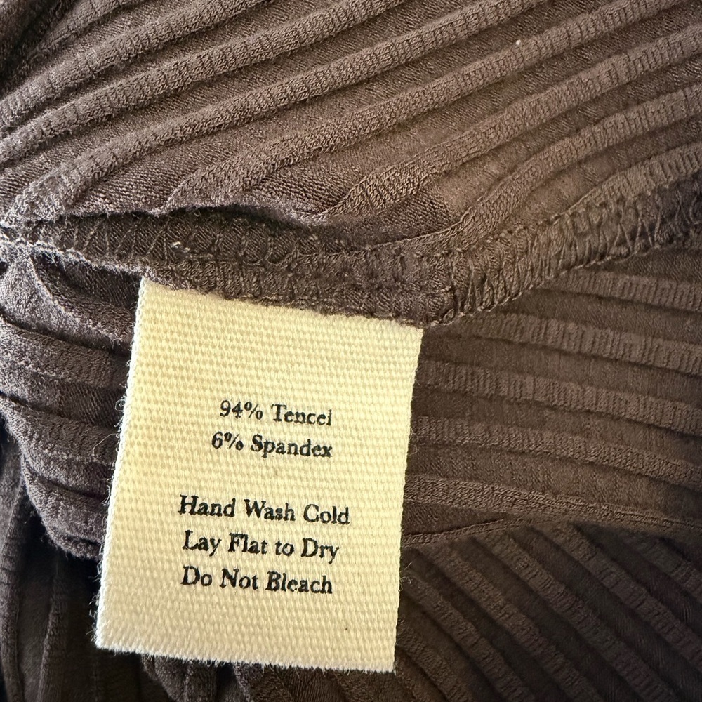 James Street Co. Brown Ribbed Knit Razor Tank - Picture 5 of 5
